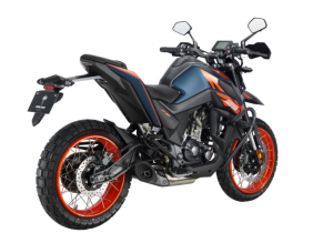 Moto ZT125-U1-LCD a preto vista 45º traseira do lado direito.