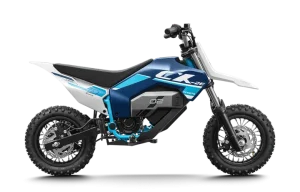 Moto CX-5E em azul.
